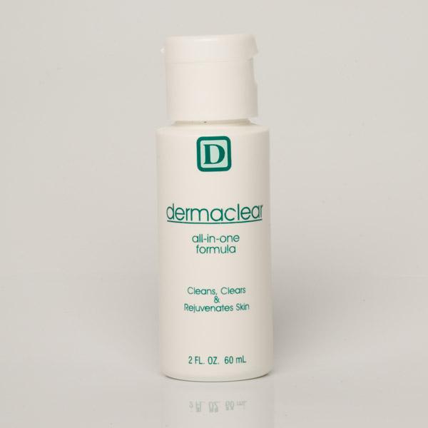 Dermaclear – allt-i-ett hudvårds produkt som rengör, rensar och läker huden vid aknebesvär